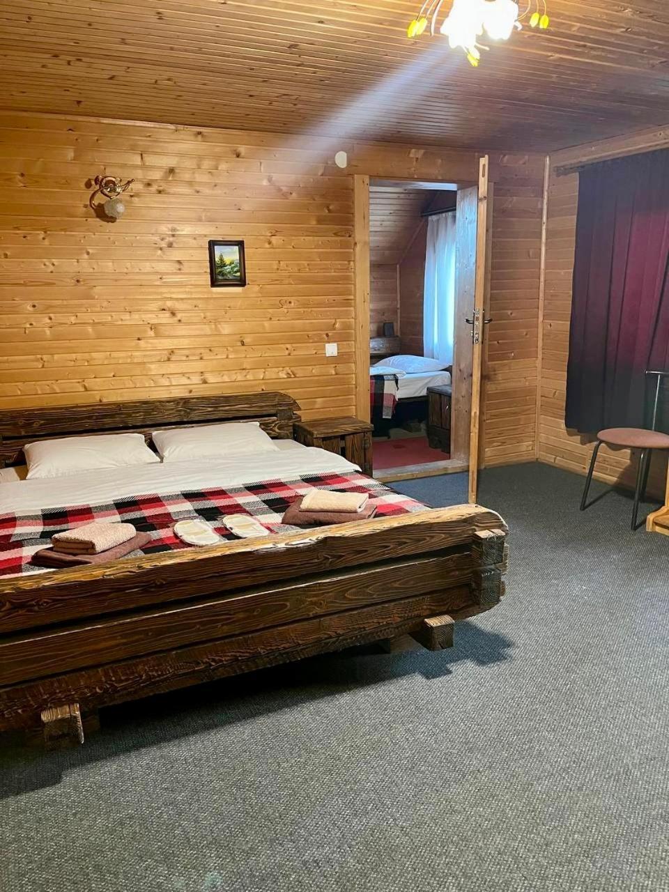 Готель Добрій Vorokhta Exterior foto
